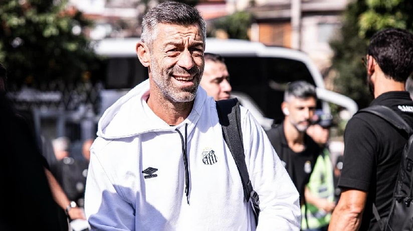 Pedro Caixinha deixa o comando técnico do Santos