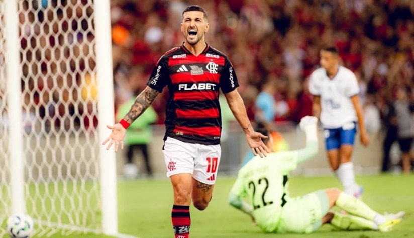 Futebol: Flamengo vence o Bahia e volta a liderança do Brasileirão