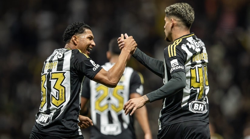 Futebol: Atlético vence, cola no G6 e afunda Internacional no Z4 do Brasileirão