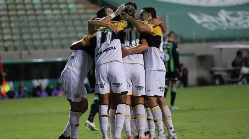 Futebol: América-MG busca empate com o Criciúma pela Série B