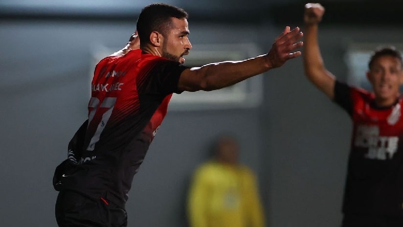 Futebol: Athletico bate o Amazonas e cola no G4 da Série B