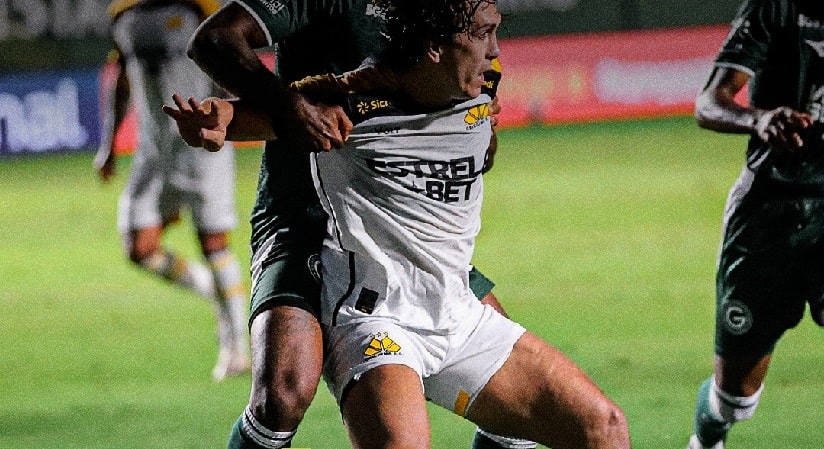 Futebol: Goiás empata com o Criciúma na Serrinha e não retoma a liderança