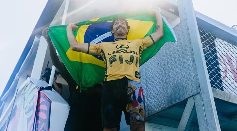 Surfe: Quem é Yago Dora, novo brasileiro campeão mundial